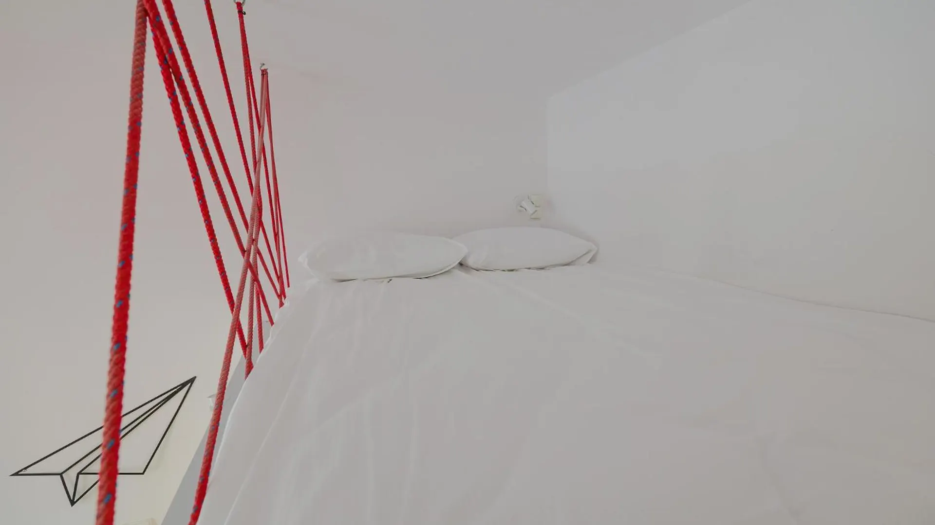 Wilson Park Loft Studio With Mezzanine By Bookinghost Poznań 0*,