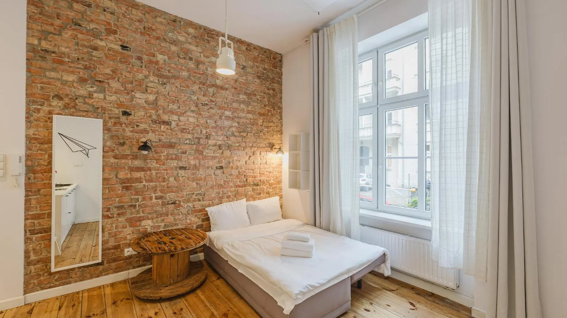 Appartamento Wilson Park Loft Studio With Mezzanine By Bookinghost Poznań